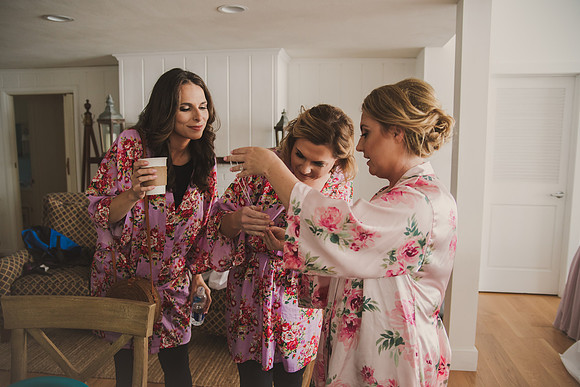 gettingready-bride-28