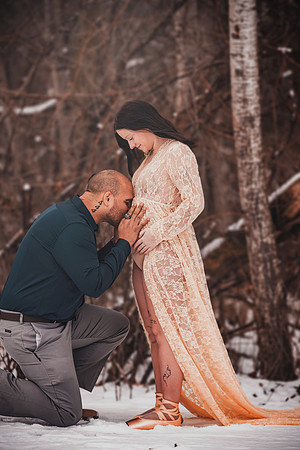Alayna-maternity-3