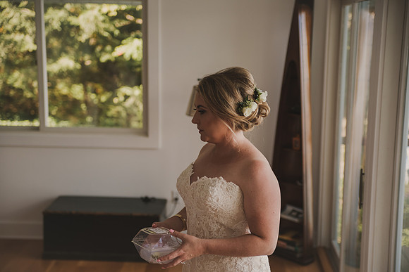 gettingready-bride-87