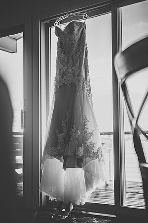 gettingready-bride-14