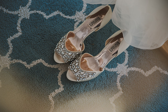 gettingready-bride-16