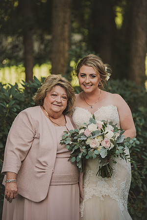 gettingready-bride-104