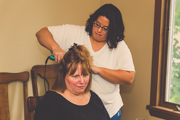 bride-gettingready-10