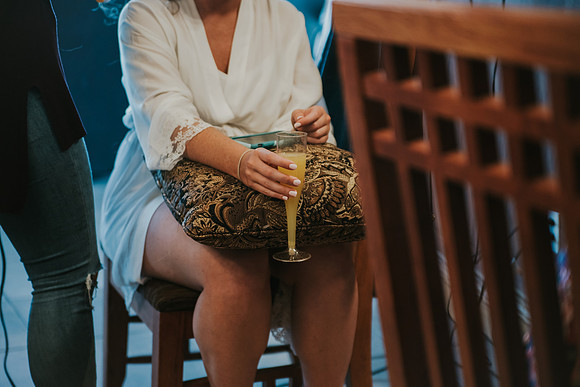 gettingready- bride-59