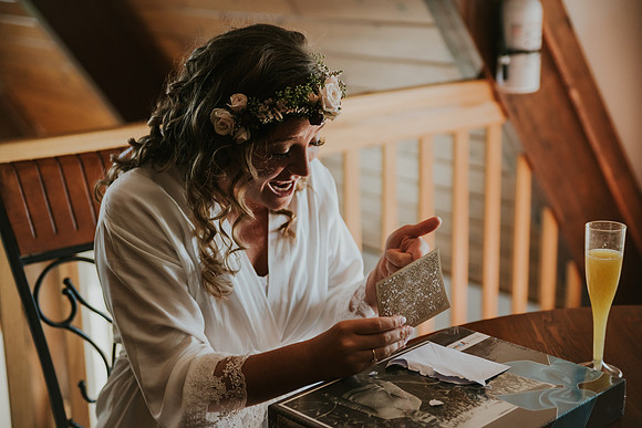 gettingready- bride-132