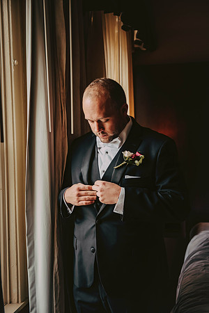 groomgettingready-47