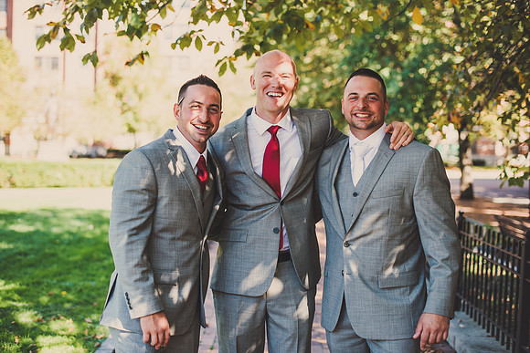 groom-90
