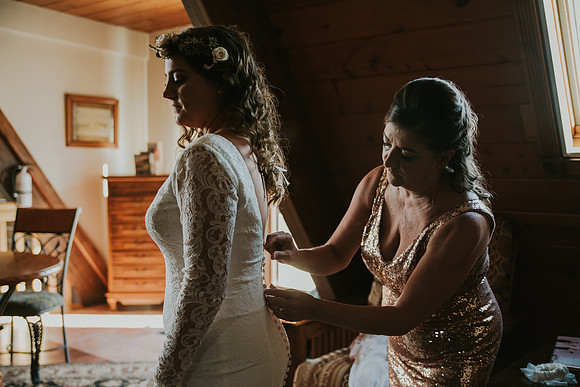 gettingready- bride-246