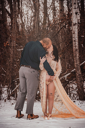 Alayna-maternity-16