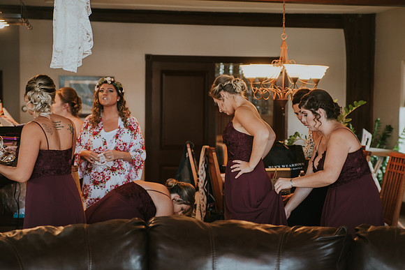 gettingready- bride-225
