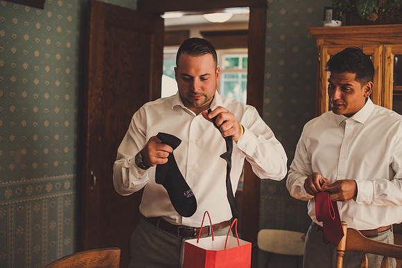 groom-9