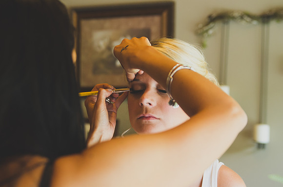 gettingready-48