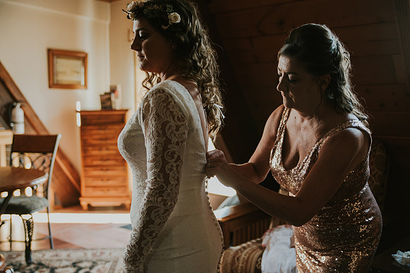 gettingready- bride-244