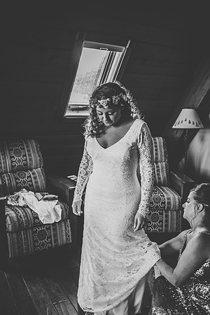 gettingready- bride-239