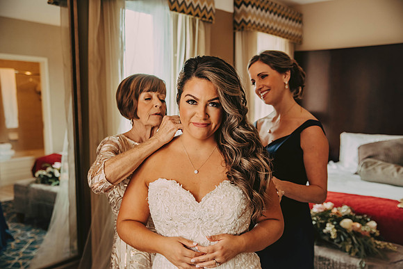 bridegettingready-51