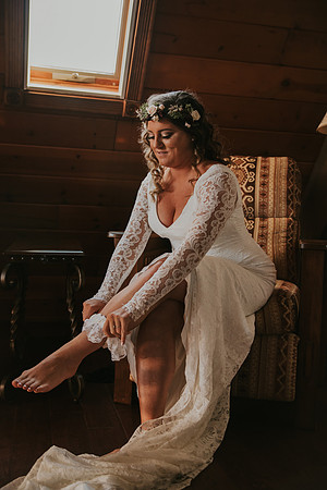 gettingready- bride-256