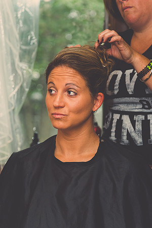bride-gettingready-25