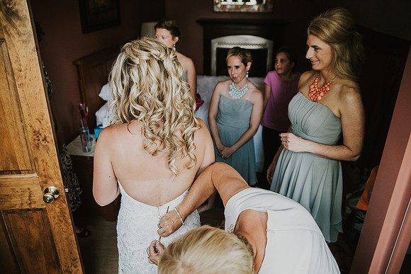bridegetsready-108