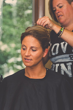 bride-gettingready-24