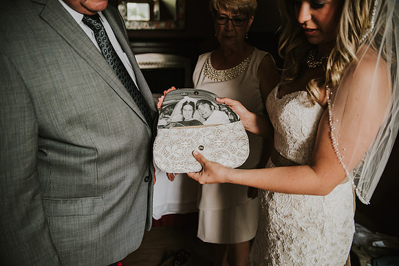 bridegetsready-143