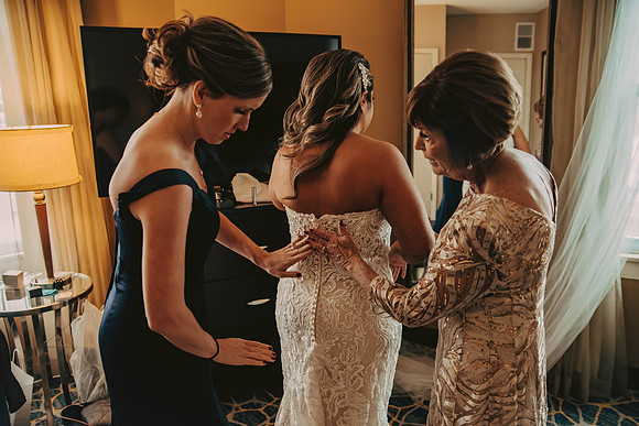 bridegettingready-41