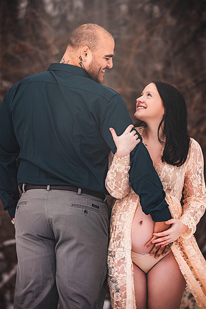 Alayna-maternity-8