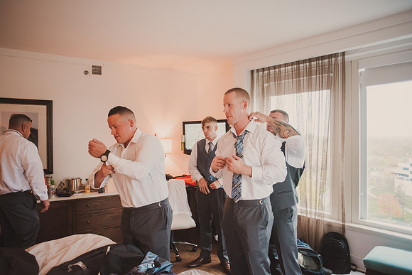 gettingreadygroom-16