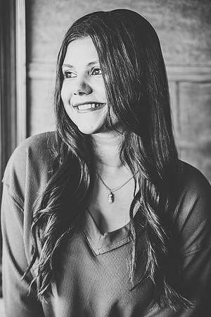 gianna-senior-12