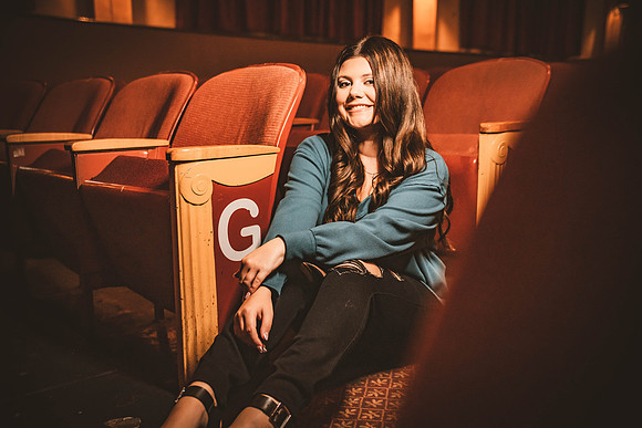 gianna-senior-42