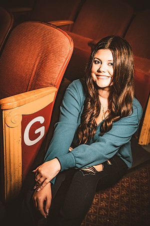 gianna-senior-44