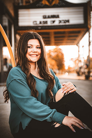 gianna-senior-82