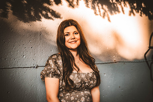 gianna-senior-84