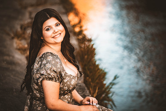 gianna-senior-112