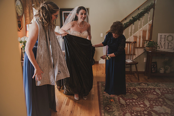 bridegettingready-70
