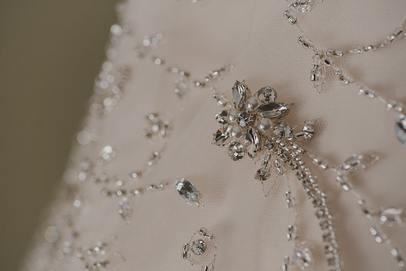 bridegettingready-21
