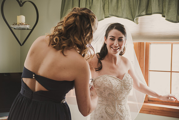 bridegettingready-39