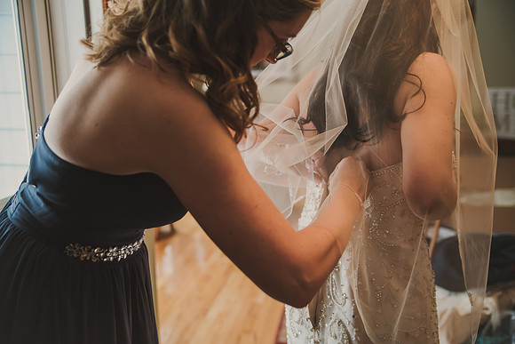 bridegettingready-52
