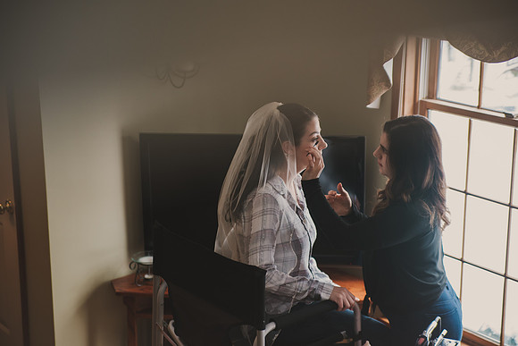 bridegettingready-9