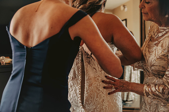 bridegettingready-38