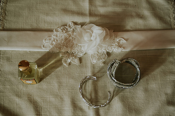 bridegetsready-23