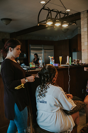 gettingready- bride-51