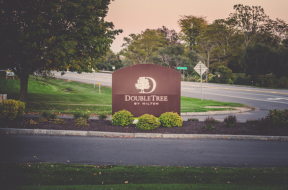 DOUBLETREE-1