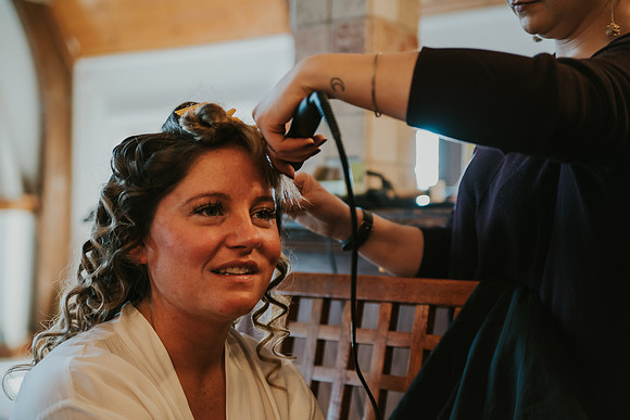 gettingready- bride-60