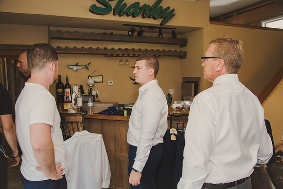 gettingready- groom-38