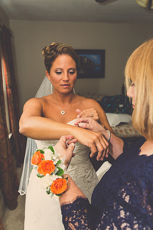 bride-gettingready-59
