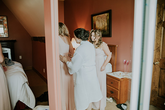 bridegetsready-54