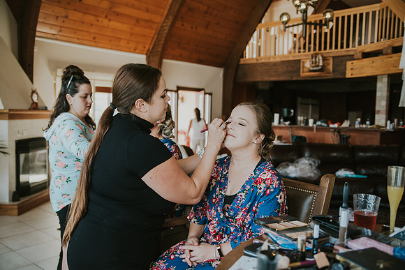 gettingready- bride-68