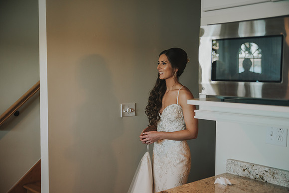 gettingready-firstlook-80