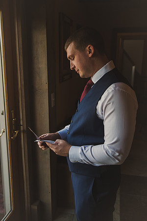 gettingready- groom-113