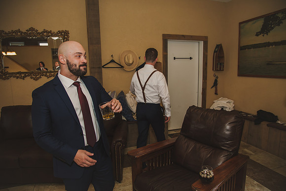 gettingready- groom-82